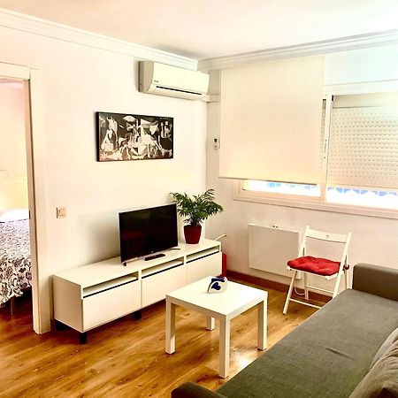 Ana'S Apartment Parking Gratuito Malaga Exterior photo