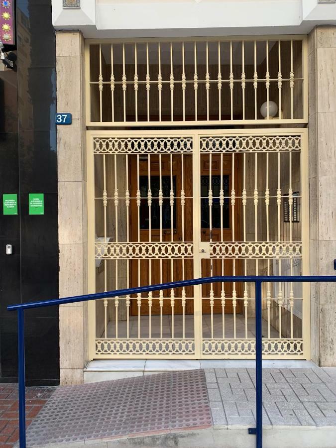 Ana'S Apartment Parking Gratuito Malaga Exterior photo